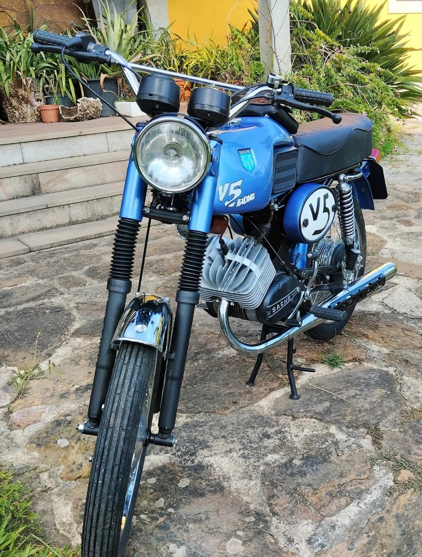 Sachs V5 e outras