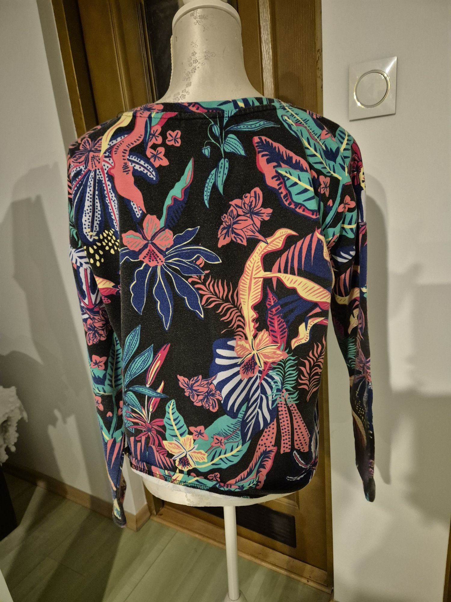 Bluza kolorowa online M