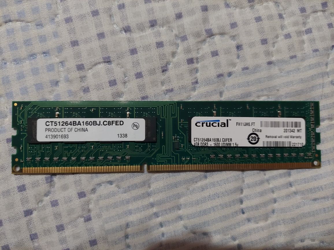 Оперативная память для ПК Crucial - 4GB DDR3 – 1600