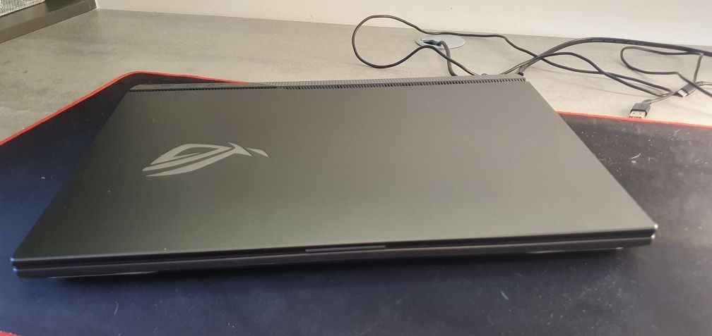 Laptop Asus Rog Strix G17