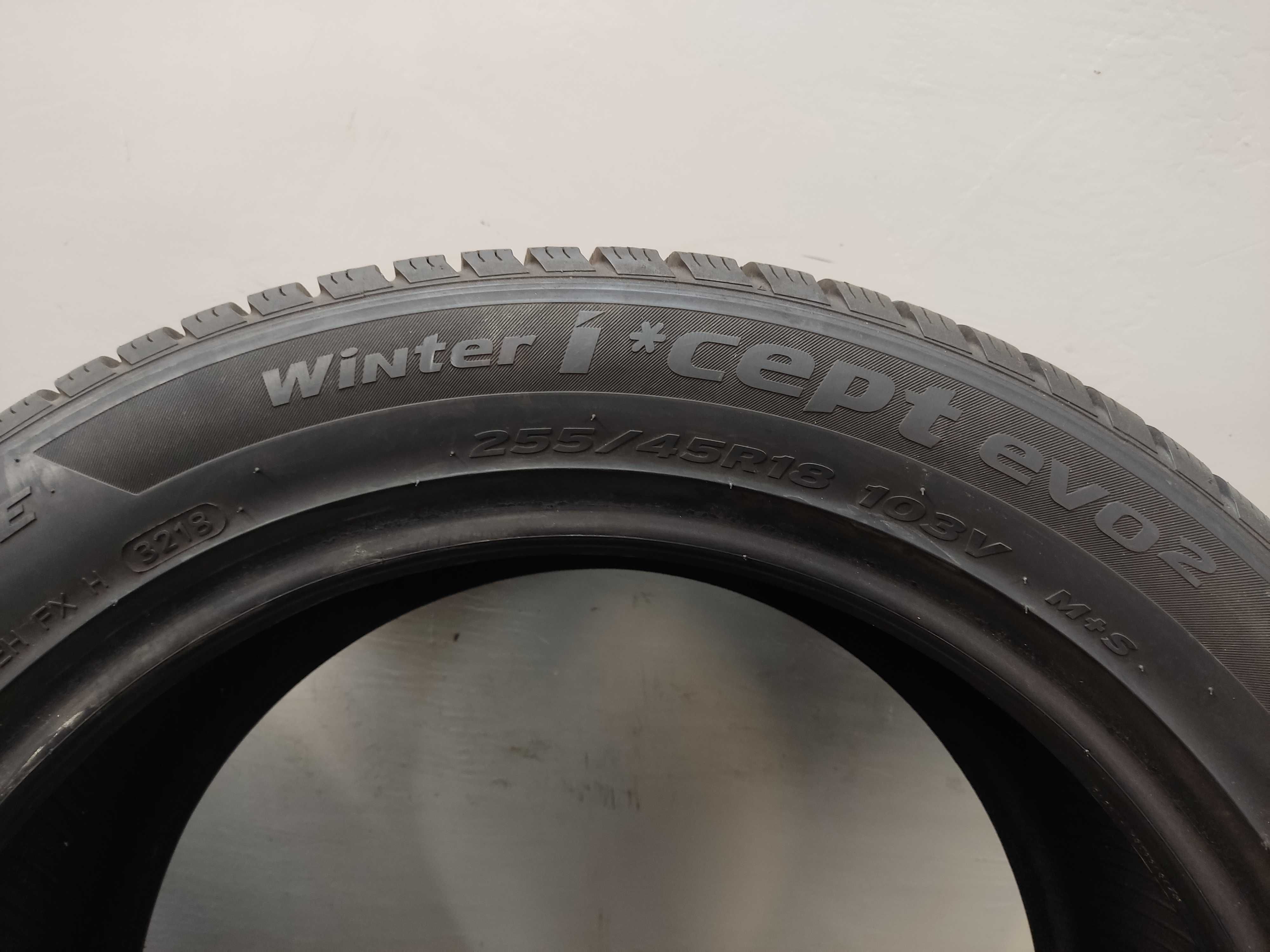2x255/45R18 Hankook Winter I*Cept Evo 2, 2018 rok, bieżnik 6,4mm