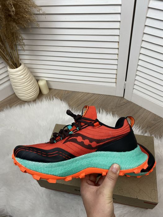 saucony endorphin trail original кросівки оригінал кросовки