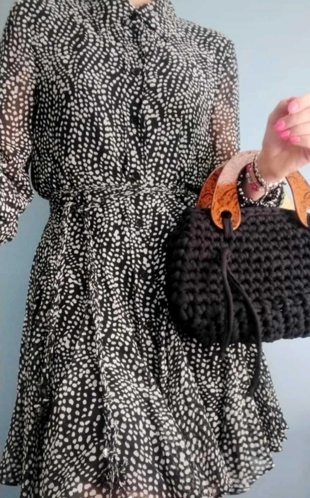 Elegancka i codzienna sukienka Zara