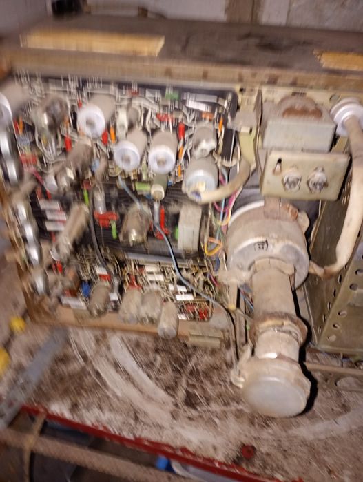 Весна 3  телевізор