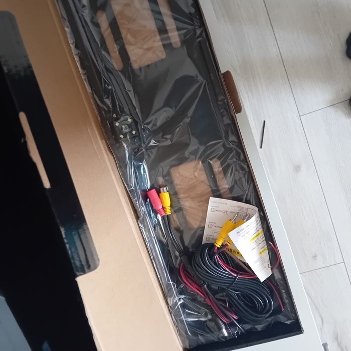 Tablica z kamerą samochodową