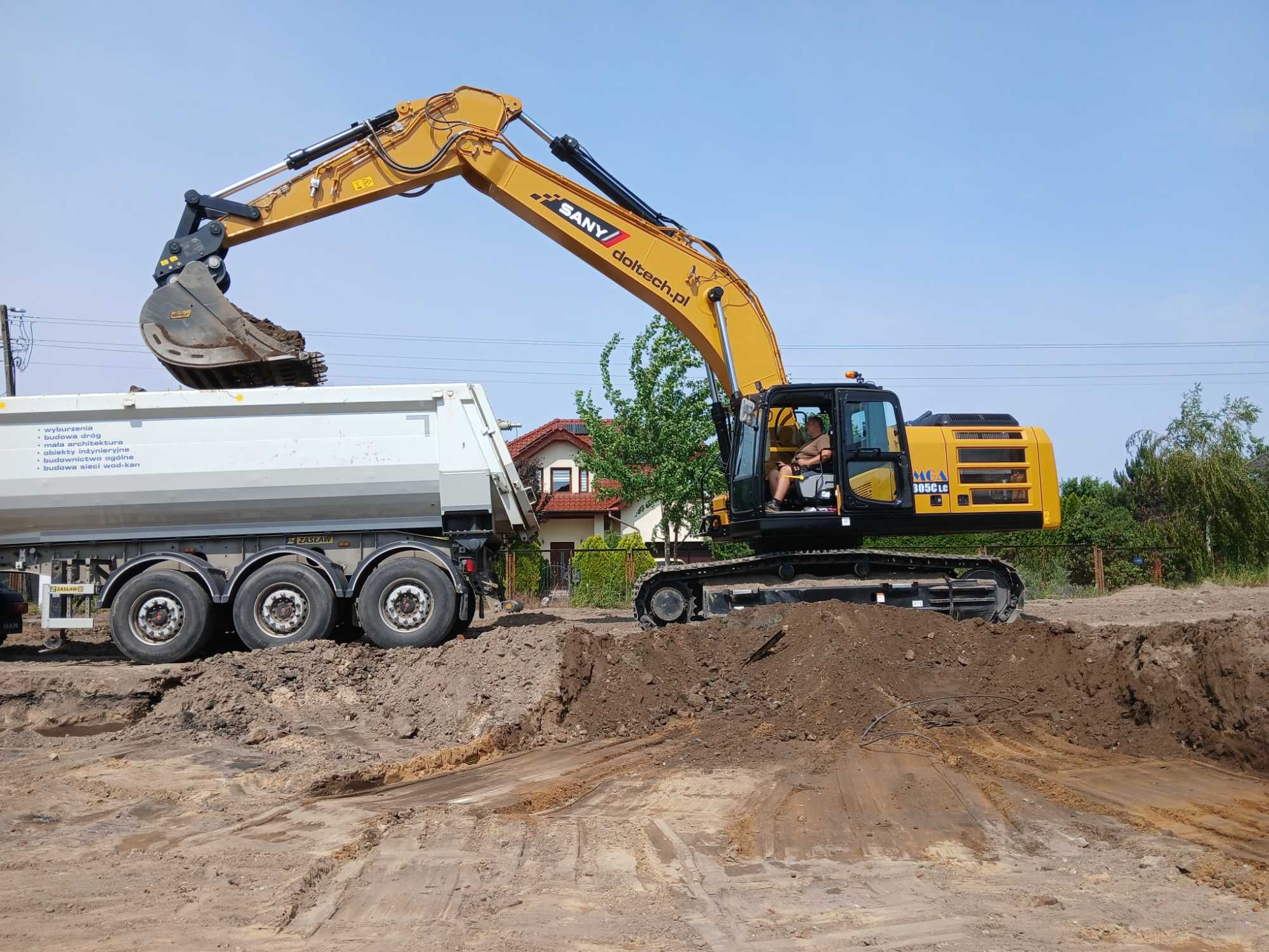Wynajem Koparki SANY SY305C 33T z Operatorem WYBURZENIA 350zł netto/h