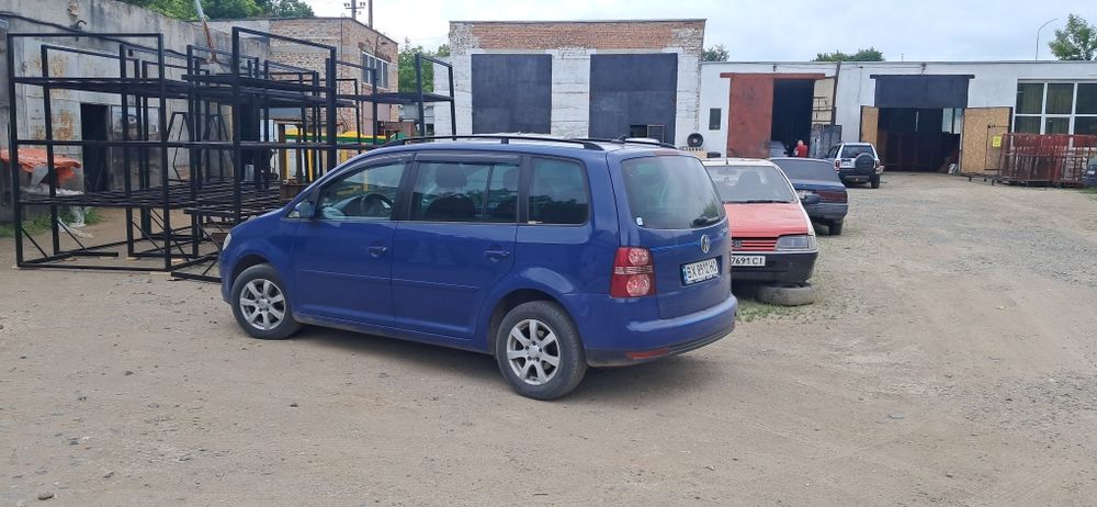 Фольцваген тоуран 1,6мпи рестайлінг