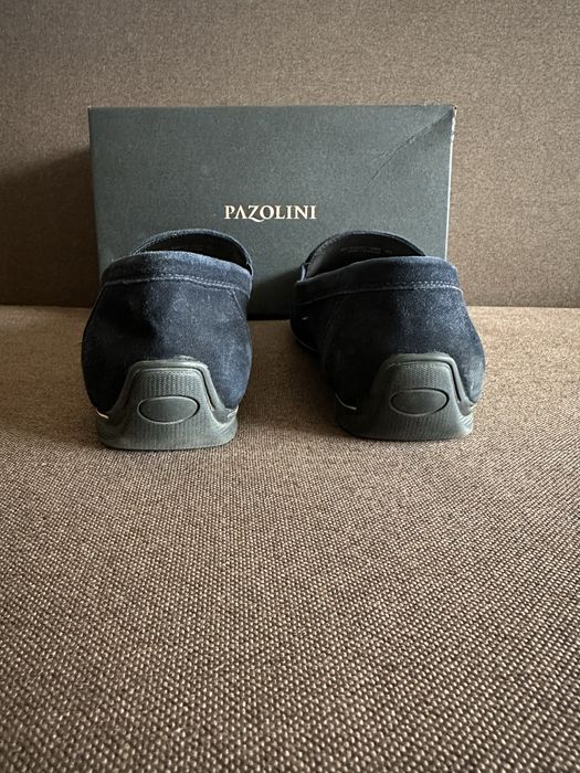 Продам замшеві мокасини PAZOLINI