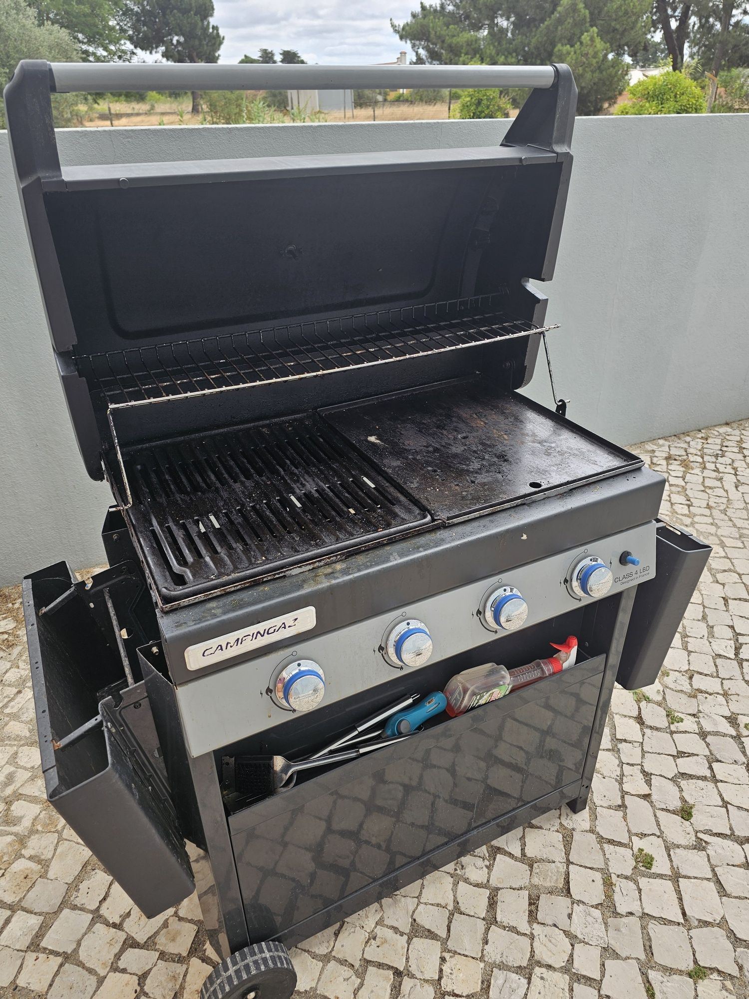 Grelhador a gás campingaz