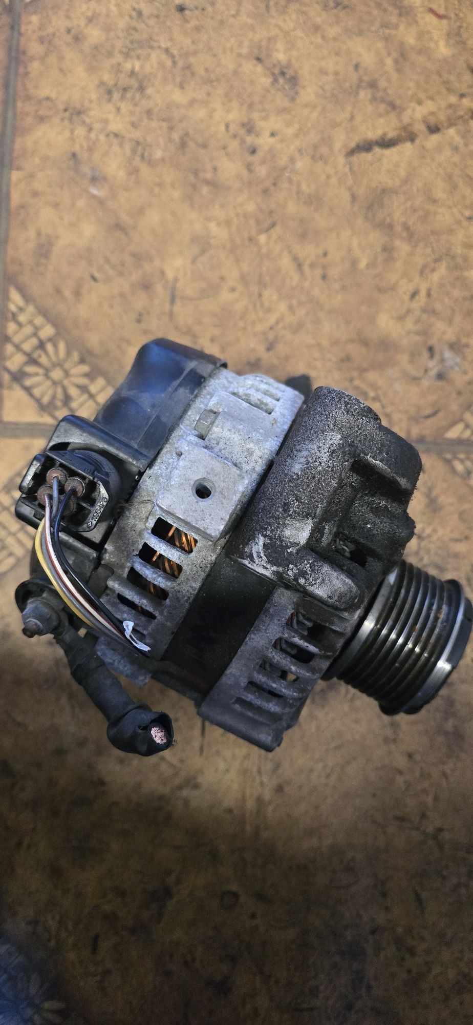 Alternator Toyota Avensis T25 2,0  93kw 100A As A6052