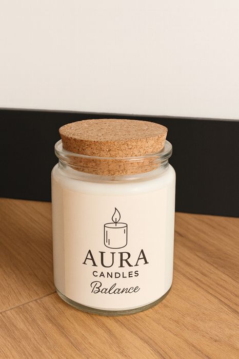 Ароматизовані свічки бренду AURA