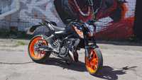 Мотоцикл KTM Duke 200