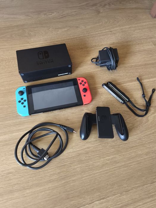 Nintendo Switch Consola + Neon Vermelho/Azul Joy-Con