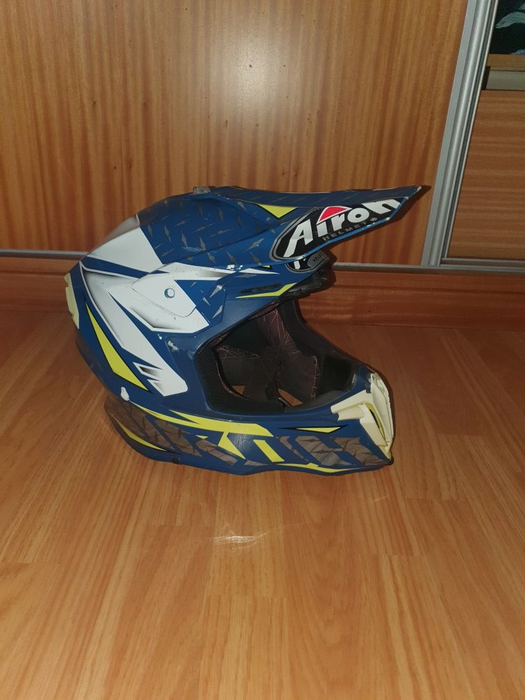 Capacete airoh  .