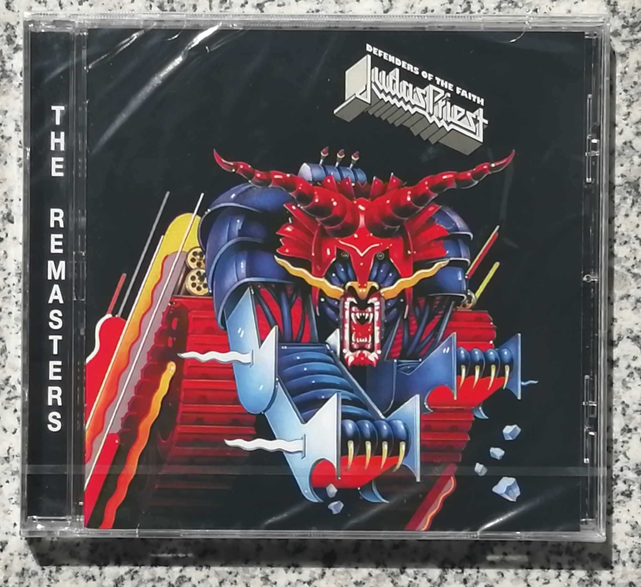Cds de Slipknot, Judas Priest e Mondo Generator (novos)