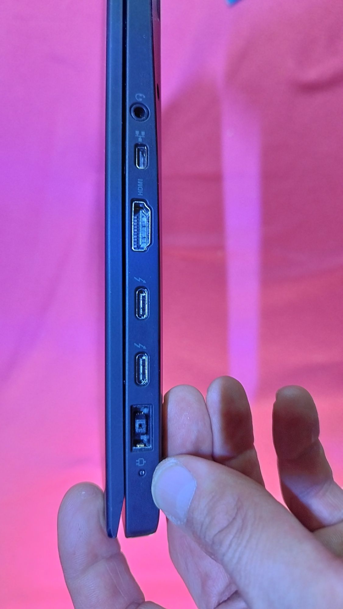 Ноутбук Lenovo ThinkPad P1 Gen 2, i7-9850H,32 GB,nVidia T2000 4GB DDR5