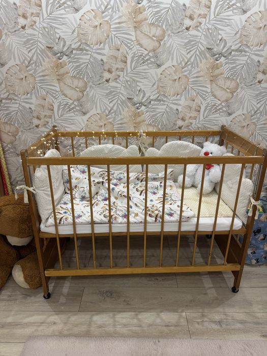 Дитяче ліжечко з матрацом кокосовим