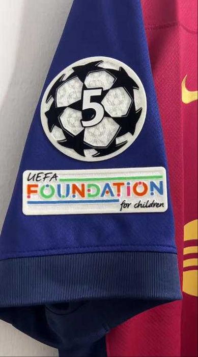 Koszulka domowa NikeRoberta LE na narty Barcelona