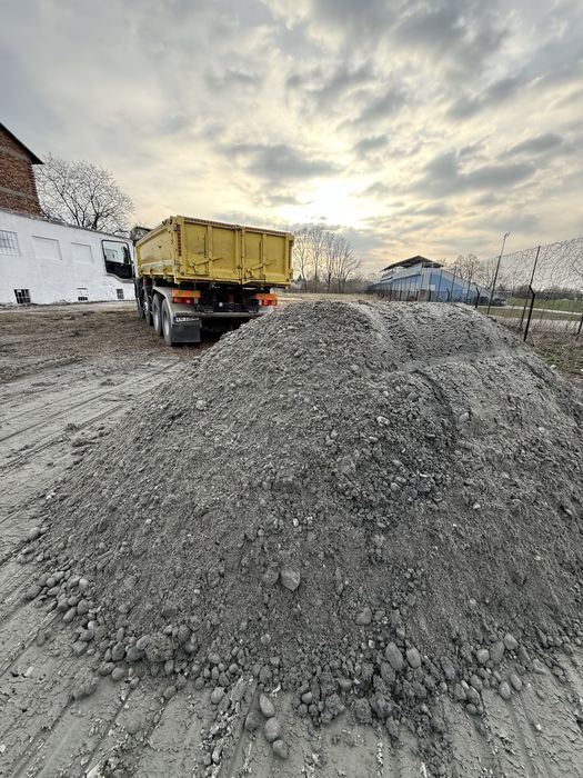 Usługi  Transportowe