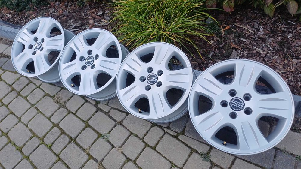 16" alufelgi 5x108 volvo c30 v70 s40 s60 s80 v40 v50 xc60 c70 v60 xc40