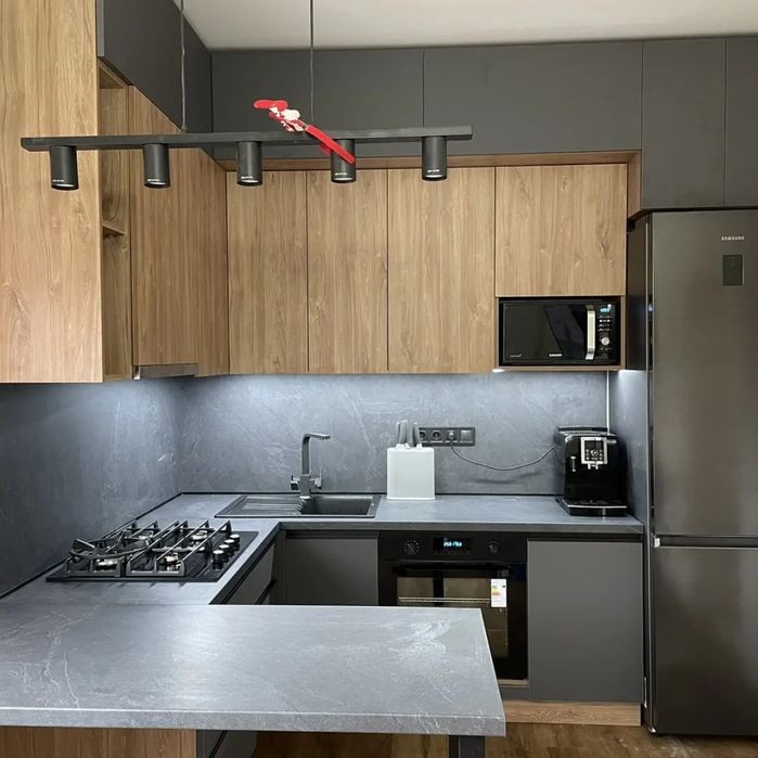 Кухнi на замовлення