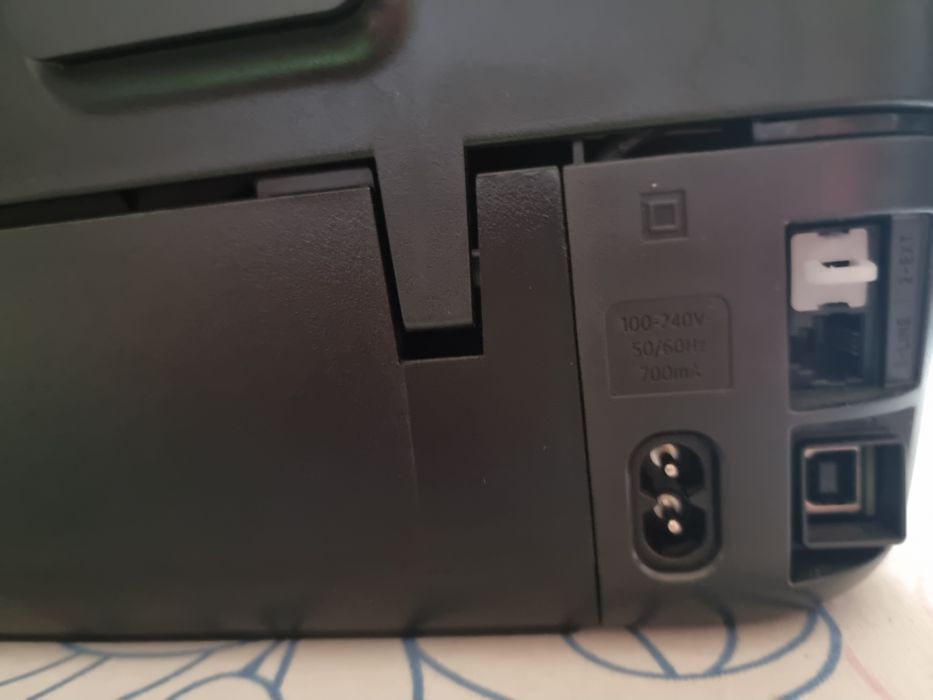 Drukarka wielofunkcyjna HP OfficeJet 4652 (bez tuszu)