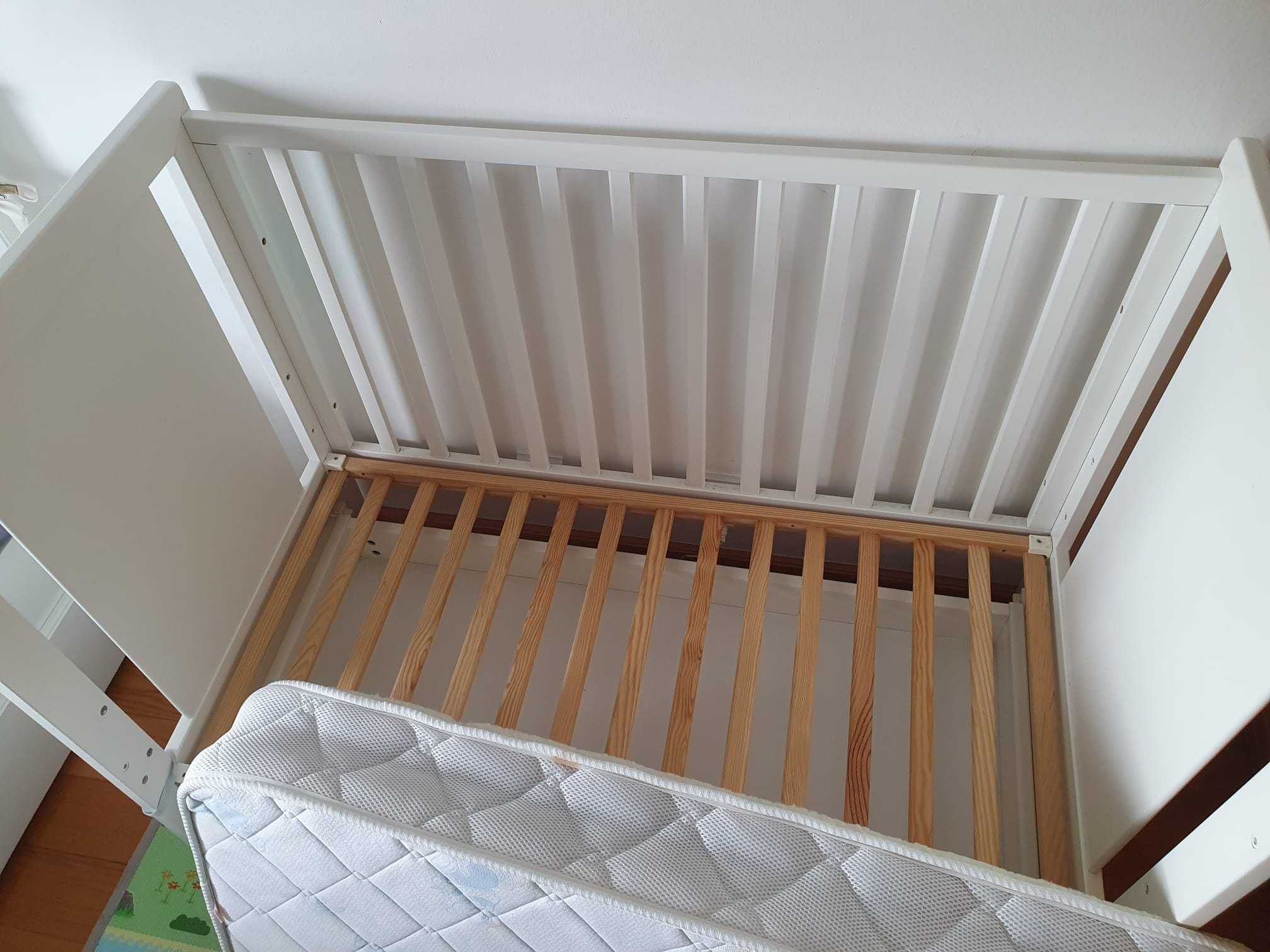 Berço Cama da Marca Trama Branco + Colchão Molas – Como Novo (170€)
