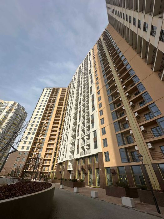 Большая 1-комн. террасой на Краснова, Кадор Сити,  63 Жемчужина