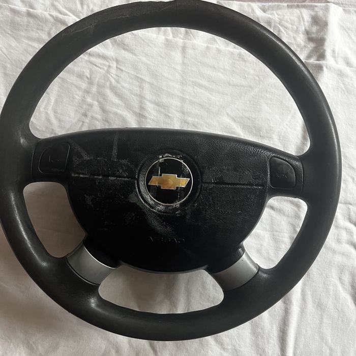 Руль от шевроле авео 2010