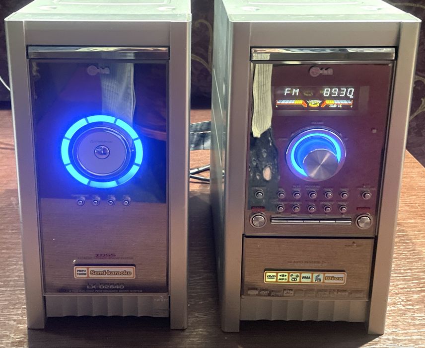 Музыкальный центр LG LX-DP2640  двухкомпонентный