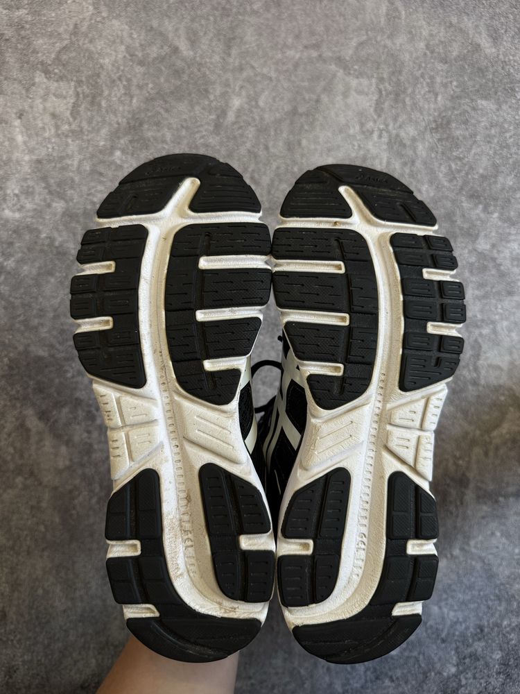 Кросівки Asics Gel-Zaraca 2