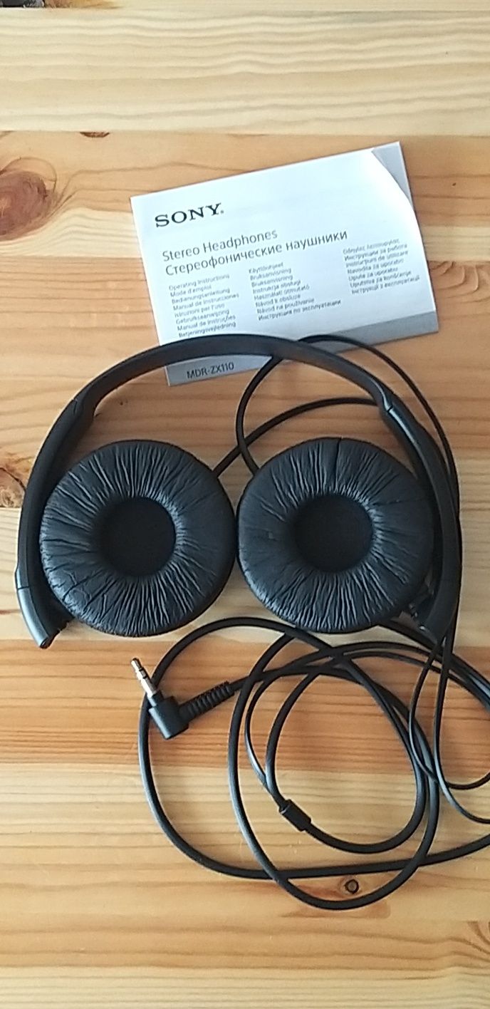 Headphones Sony com fio
