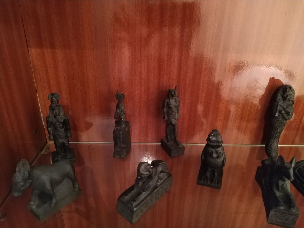 Coleção Figuras do Egipto