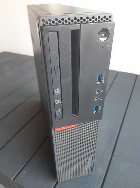 Komputer SFF Lenovo ThinkCentre M900 i5-6500 8Gb DDR4 SSD 128Gb