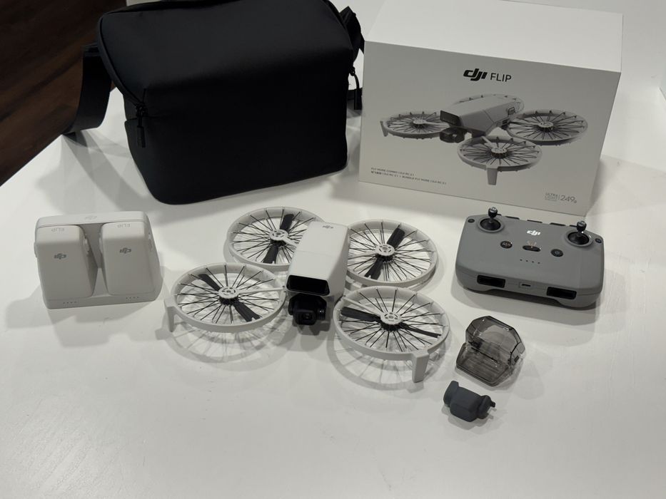 DJI Flip Fly More Combo c/ Seguro DJI Care Refresh até 2027