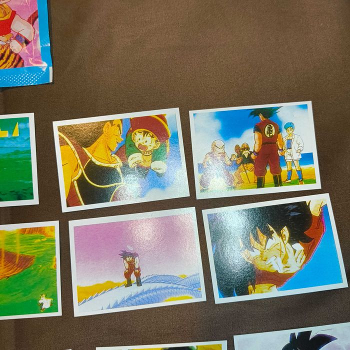 Cromos Dragon Ball (5 Cromos) e Dragon Ball Z (18 cromos)