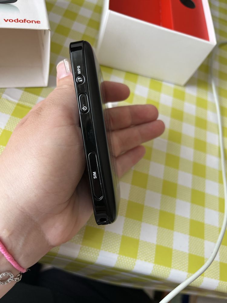 Мобільний Wi-Fi роутер vodafone R210
