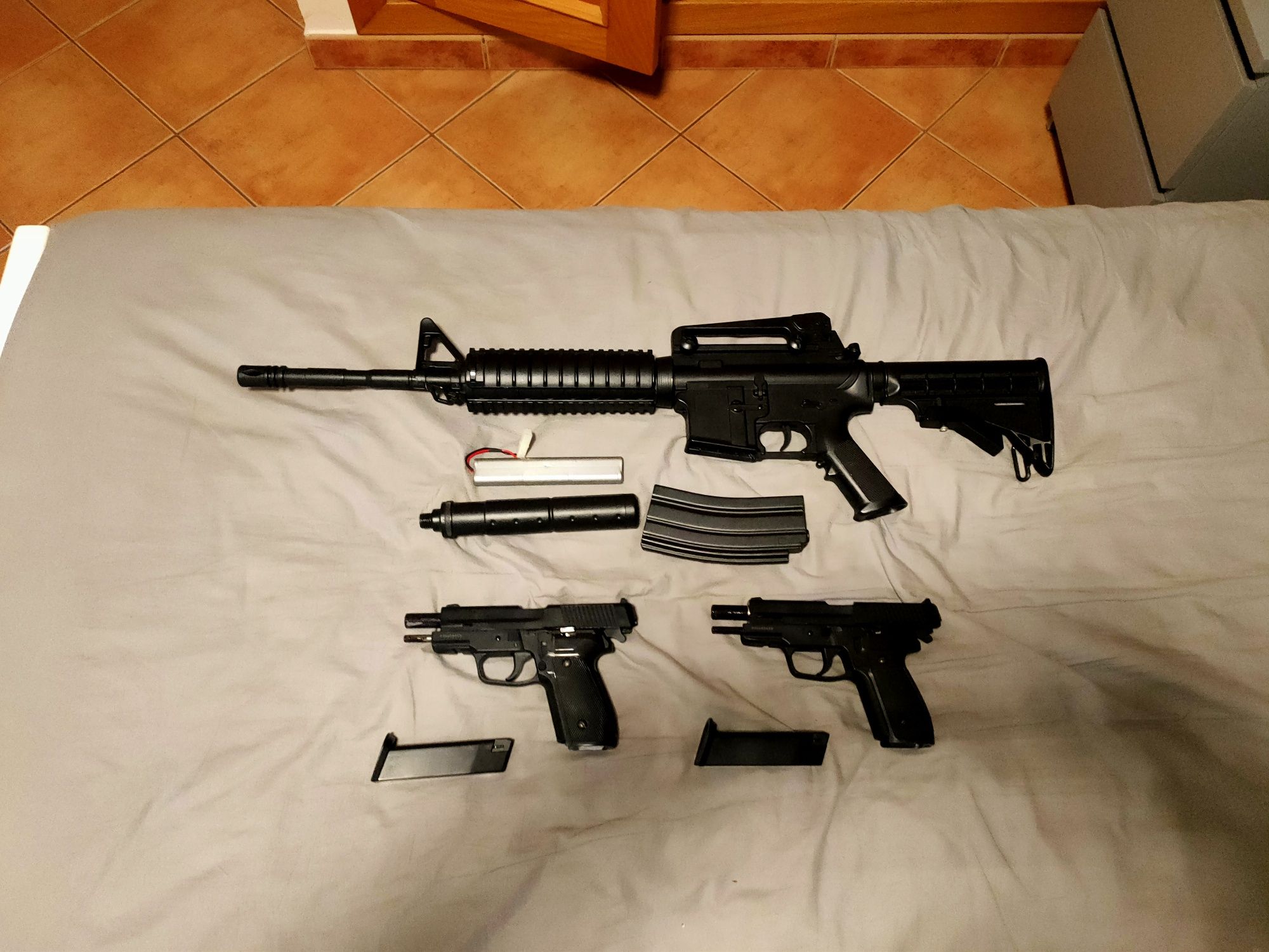M4 + P229 Airsoft + munições marker - Venda Urgente