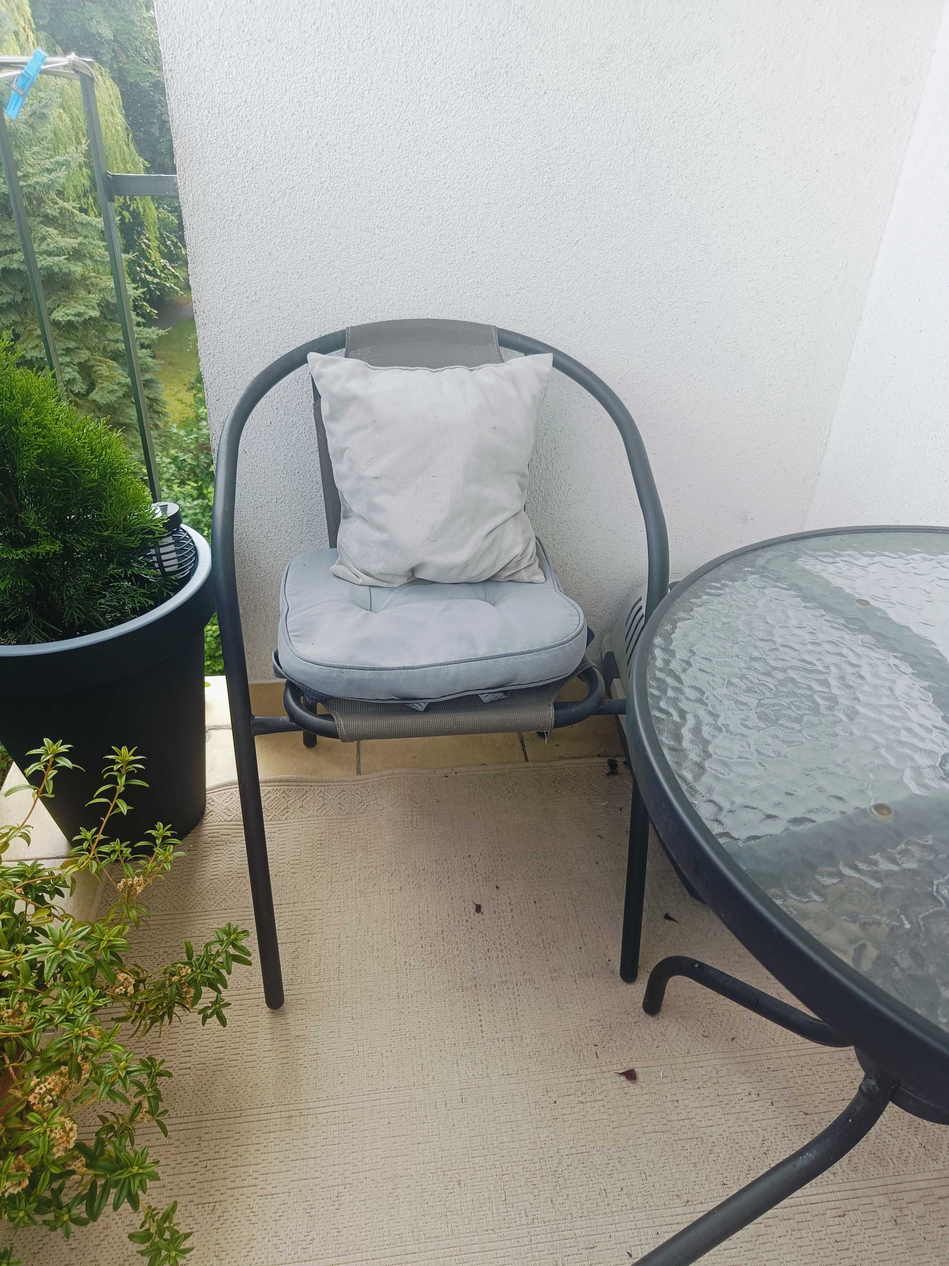 Stół szklany z krzesłami na balkon, do ogrodu