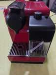 Máquina nespresso lattissima touch