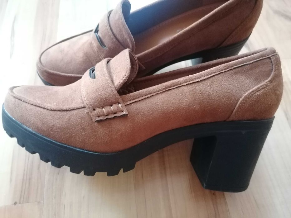 Buty w rozmarze 40
