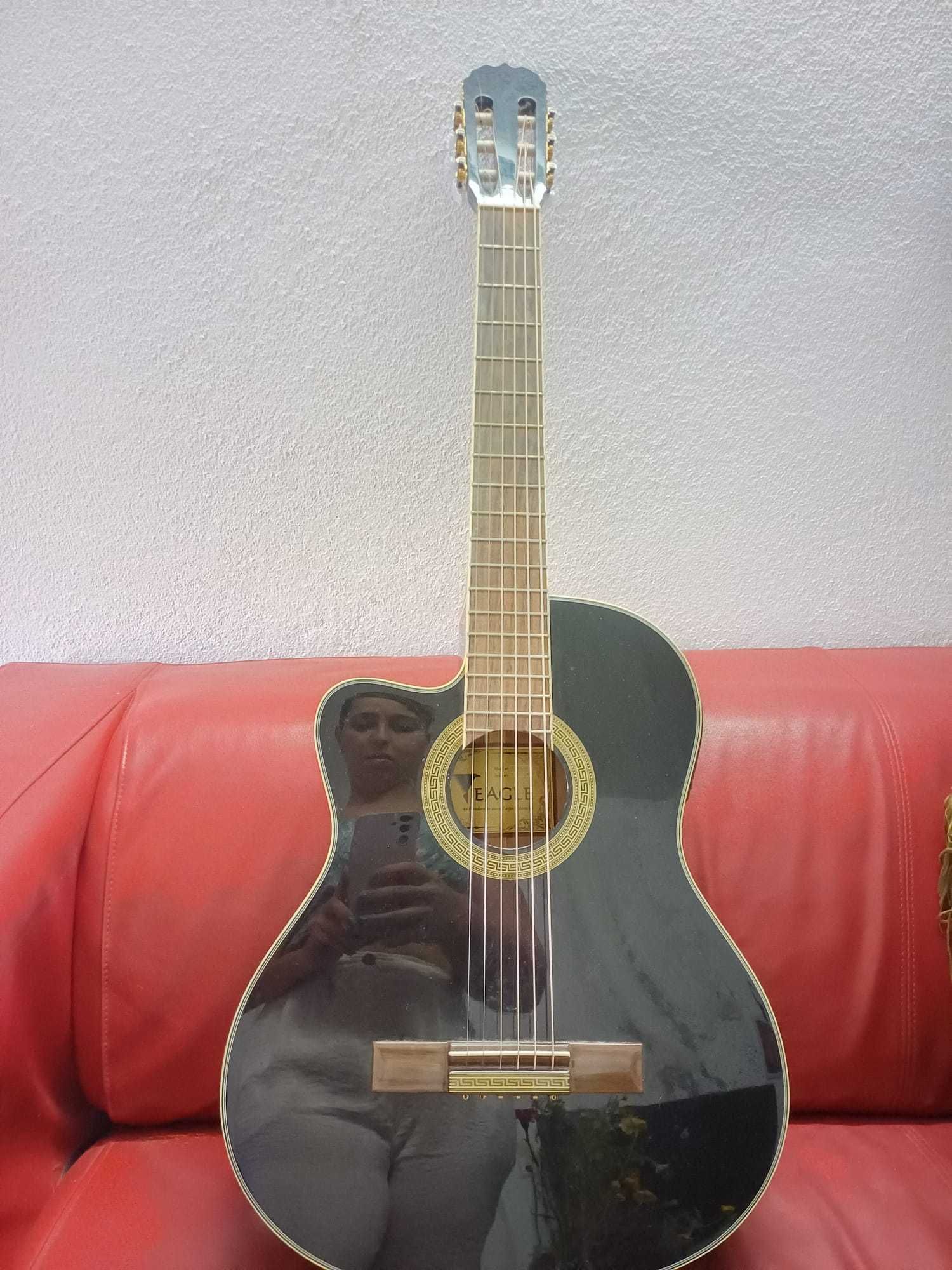 Violão Canhoto Eagle Ch800 Lh Classico Elétrico Nylon