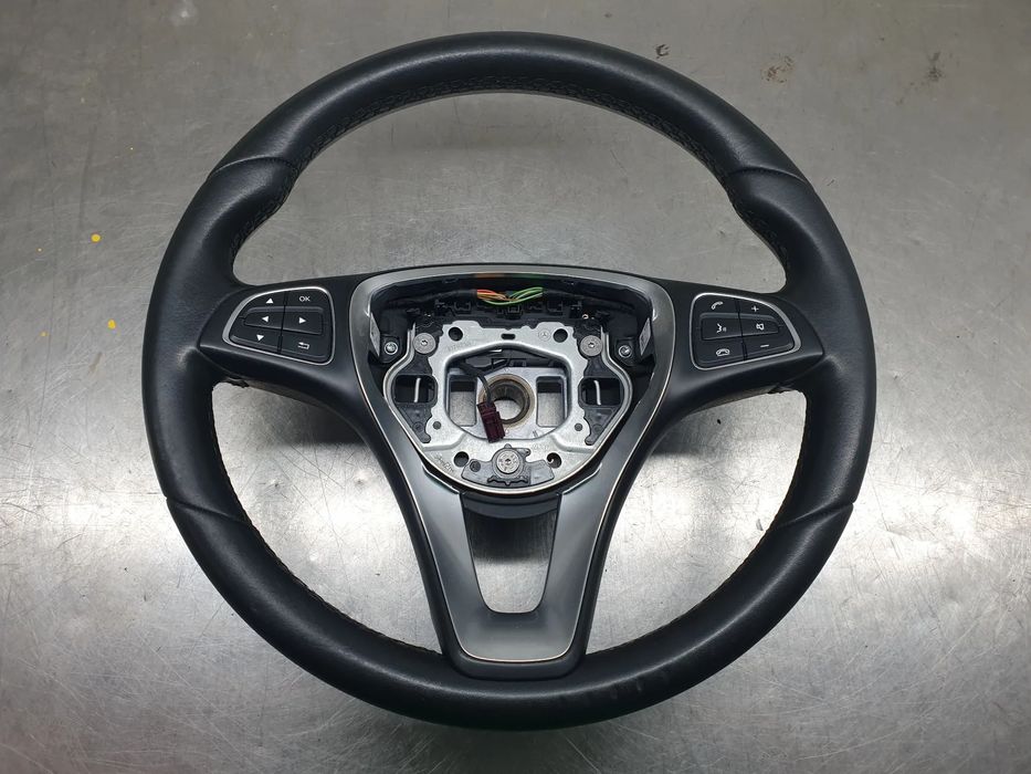 Volante de direção MERCEDES-BENZ Classe A (W176)