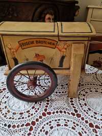 Drewniany wózek do pieczywa Vintage