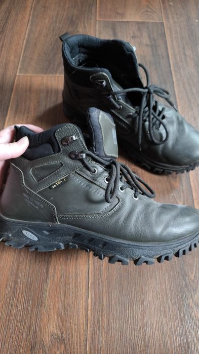 Продам чоловічі сапоги берці черевики 40 розмір