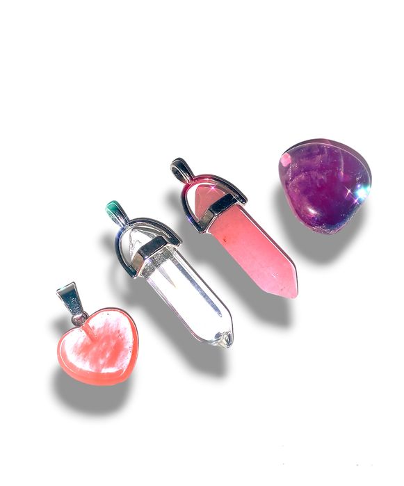 KRYSZTAŁY PRZYCIĄGAJĄCE MIŁOŚĆ wisiorki kwarc różowy ametyst turmalin