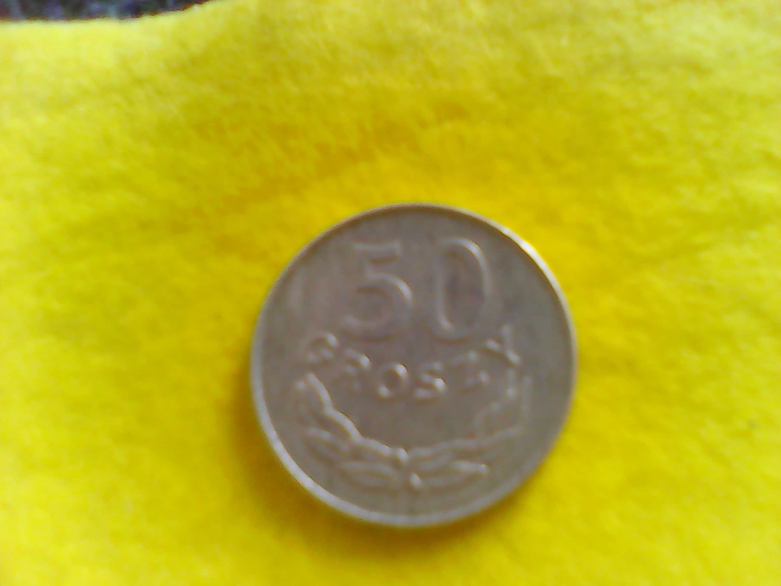 Sprzedam monete - O nominale - 50 gr. - Z 1977 r. - SUPER CENA !!!
