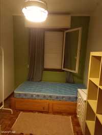 652609 - Quarto com cama de solteiro em apartamento com 3 quartos
