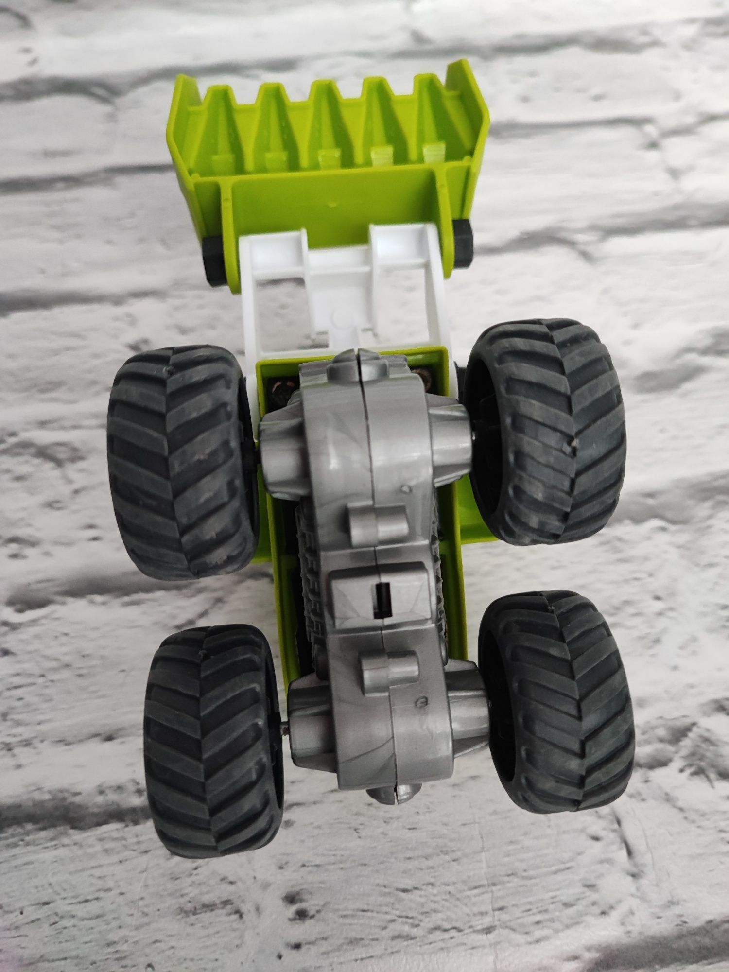 Комбайн інерційний Power Farm King Truck