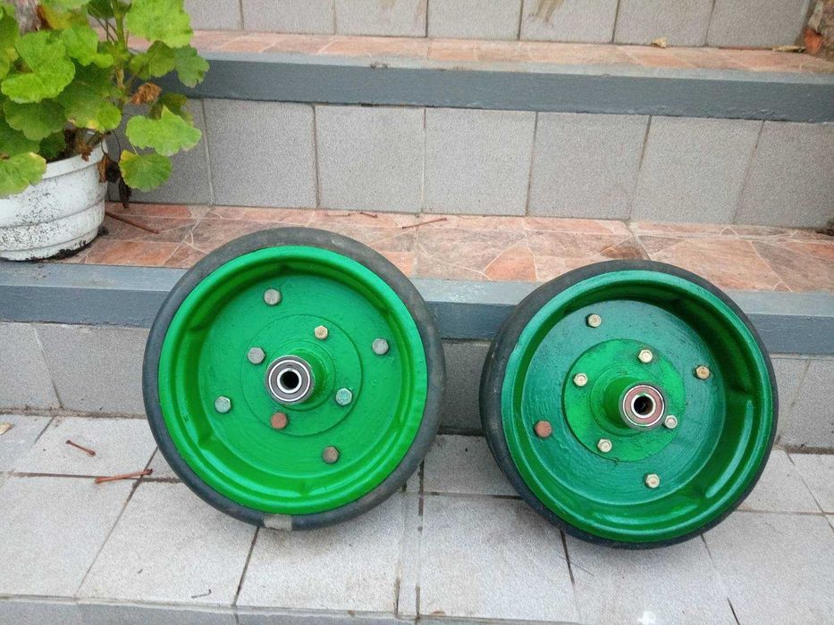 Колеса на культиватор или другое приминение.